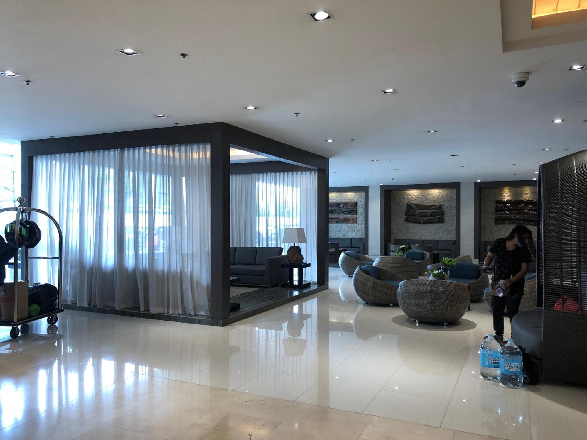 Shore Residences, Mall Of Asia Complex Stays By Pbyy Manila Kültér fotó