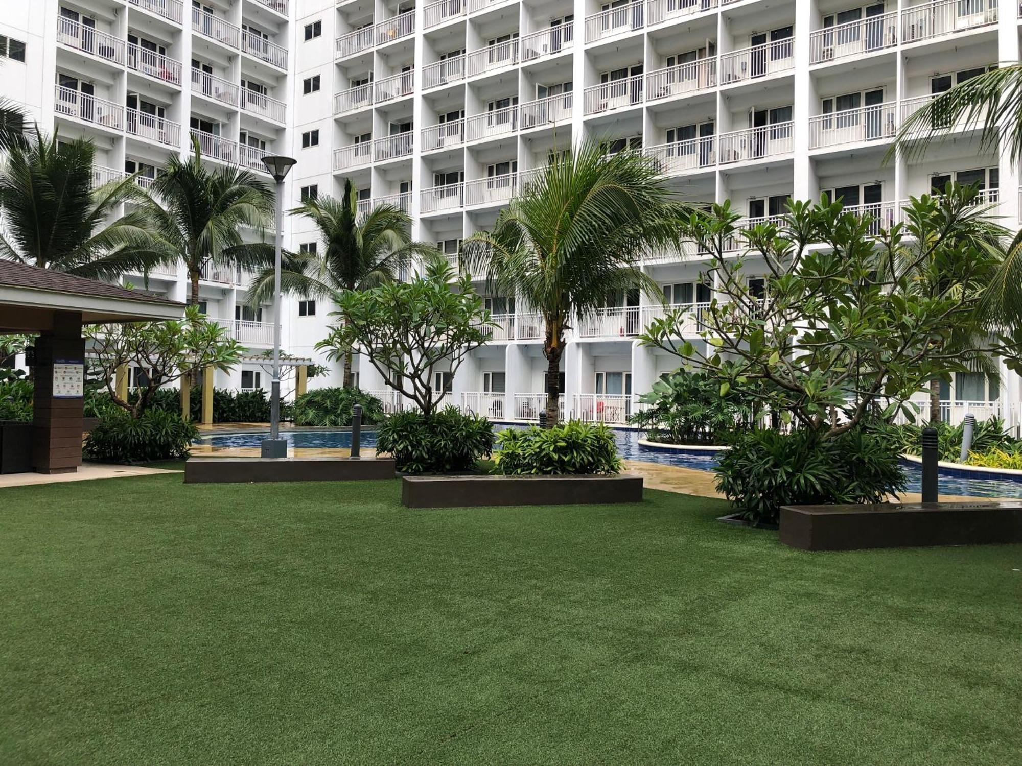 Shore Residences, Mall Of Asia Complex Stays By Pbyy Manila Kültér fotó