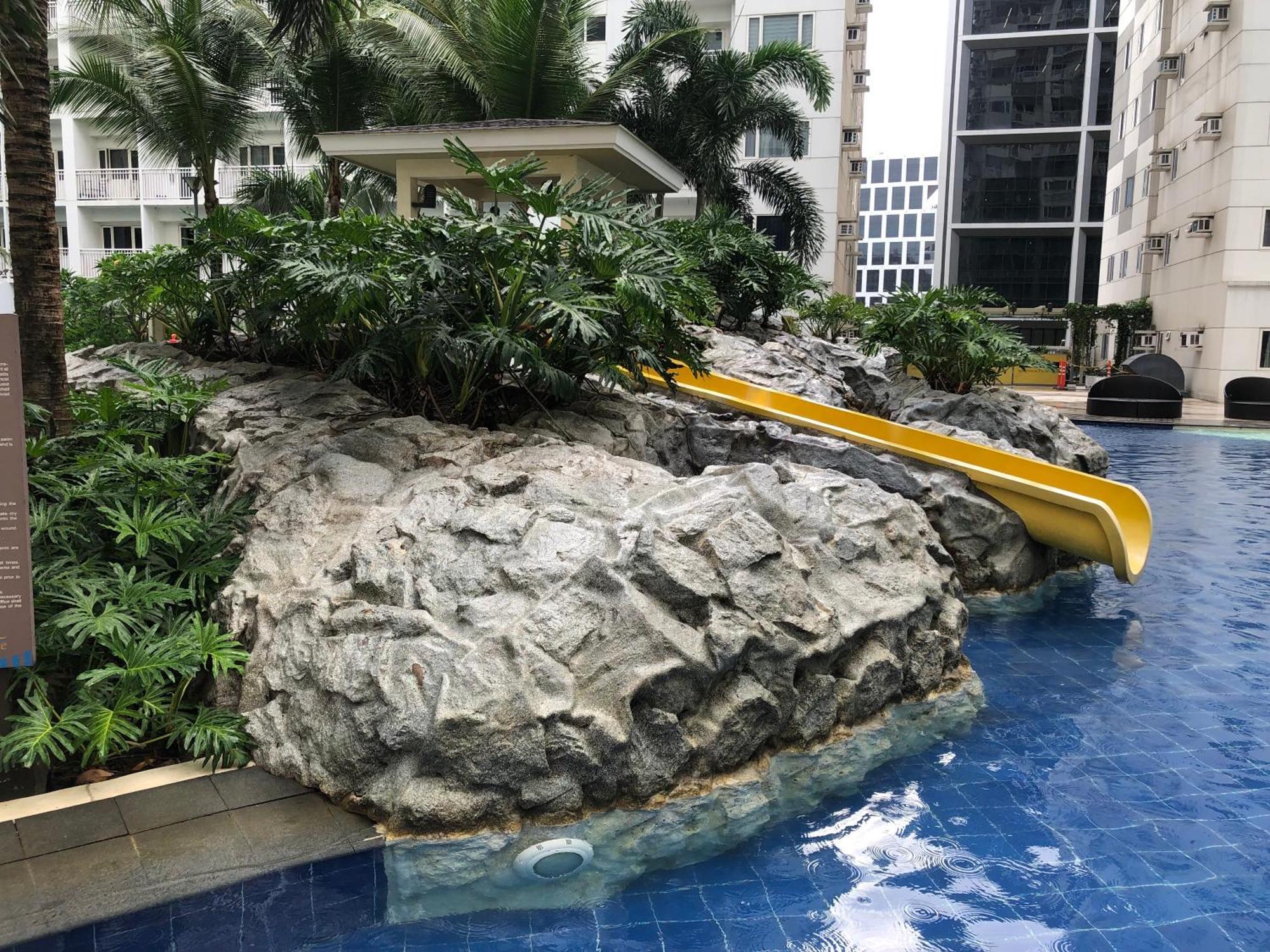 Shore Residences, Mall Of Asia Complex Stays By Pbyy Manila Kültér fotó